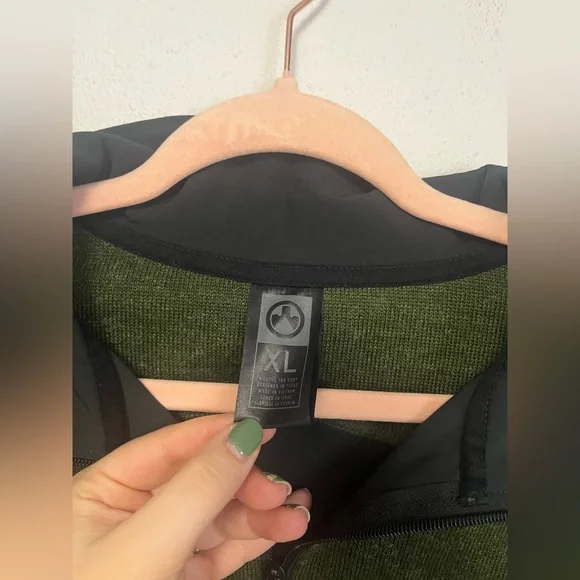 Mens magpul quarter zip size XL - Picture 2 of 3